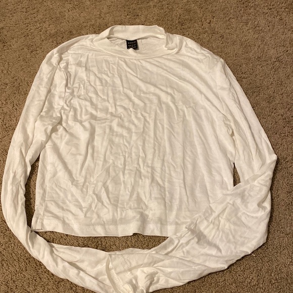 SHEIN mock neck long sleeve cropped - Picture 1 of 1